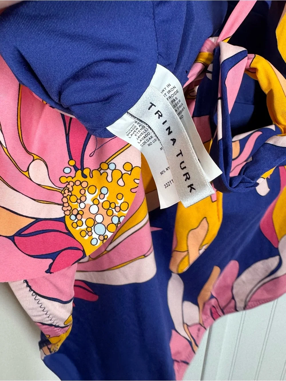 Trina Turk Breeze Ruffle Plunge One Piece Swimsuit Floral Ruffled Size 10 Floral
